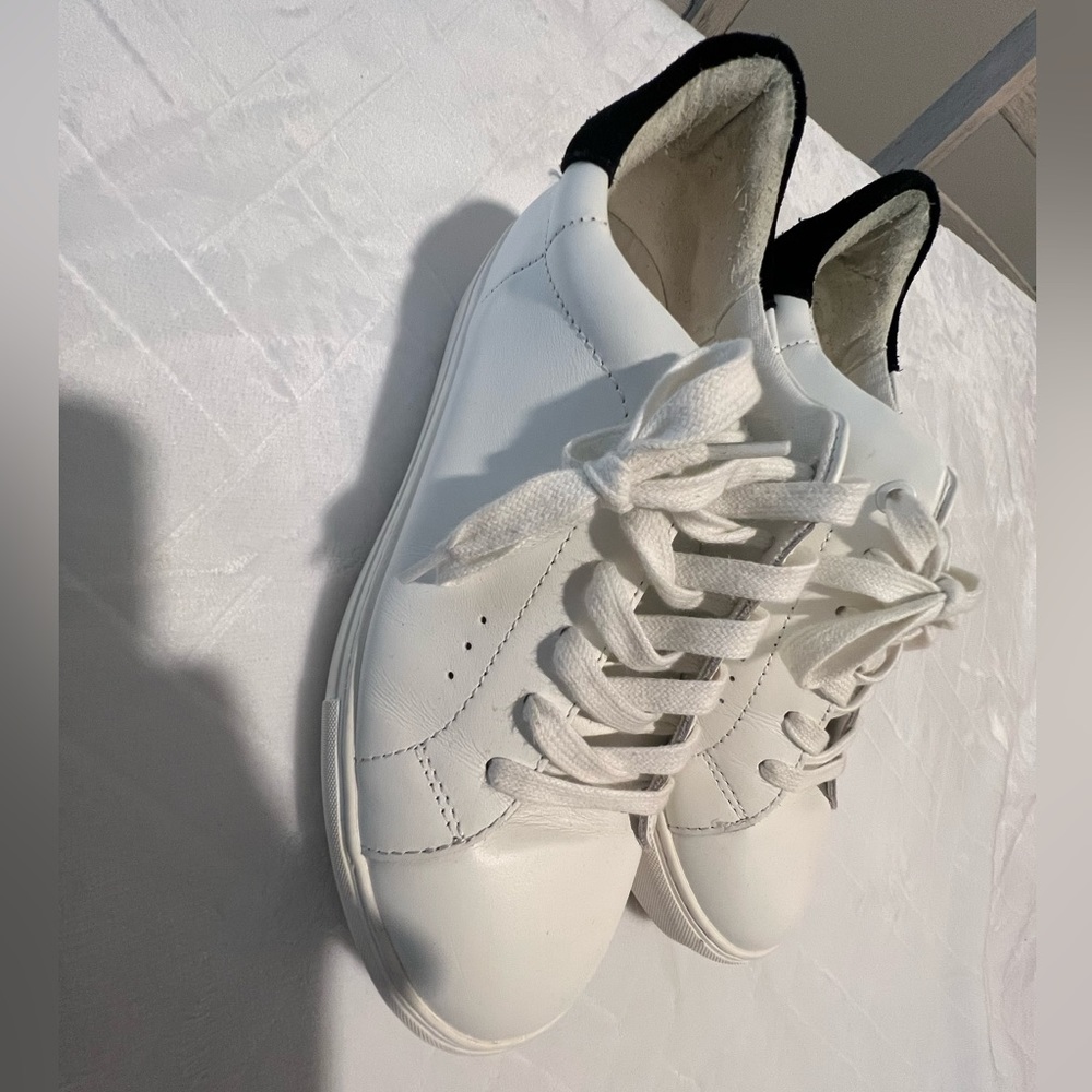 kurt geiger size 39